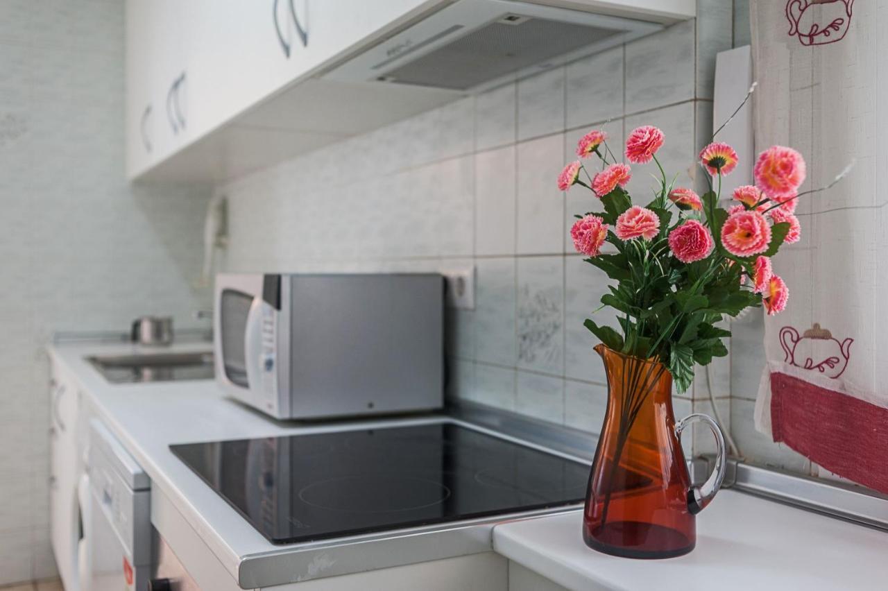 Apartamento Junto A La Playa En El Centro โกนิล เด ลาฟรอนเตรา ภายนอก รูปภาพ