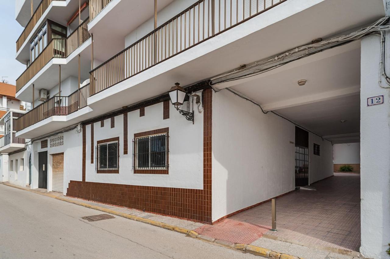 Apartamento Junto A La Playa En El Centro โกนิล เด ลาฟรอนเตรา ภายนอก รูปภาพ